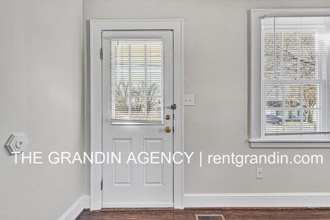 Building Photo - 3911 Michigan Ave NW