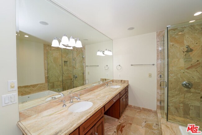 Building Photo - 3775 Puerco Canyon Rd