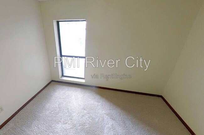Building Photo - 1192 W Romaine Cir