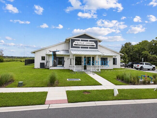 Building Photo - 13260 Palmerston Rd