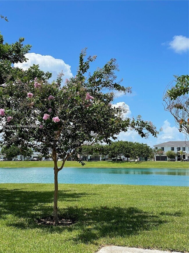 Building Photo - 10890 SW 235th St