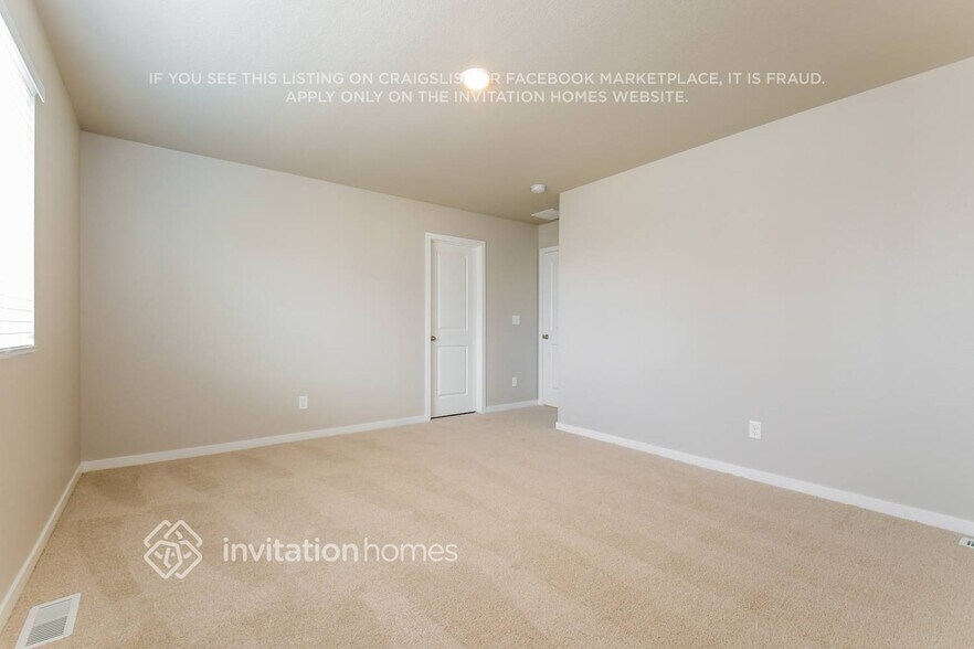 Building Photo - 7303 Dolores Ave