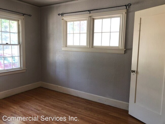 Building Photo - 3 br, 2 bath House - 1432 S Ash