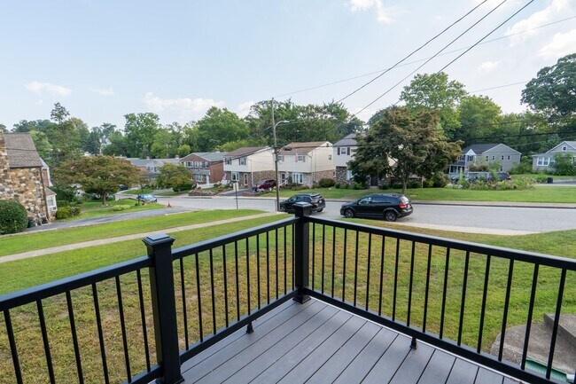 Building Photo - Rare 4 bed Gem in Marple Newtown
