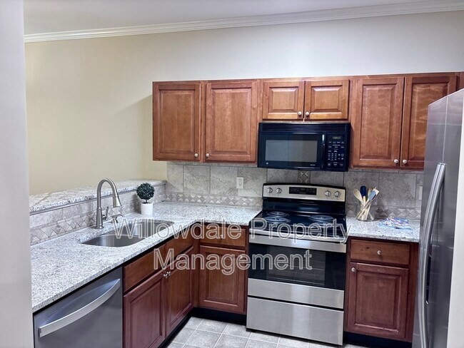 Building Photo - 2621 Oldgate Dr