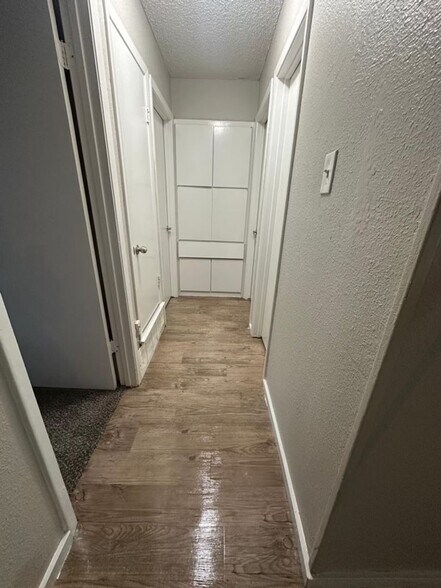 Building Photo - 6840 Margaret Dr