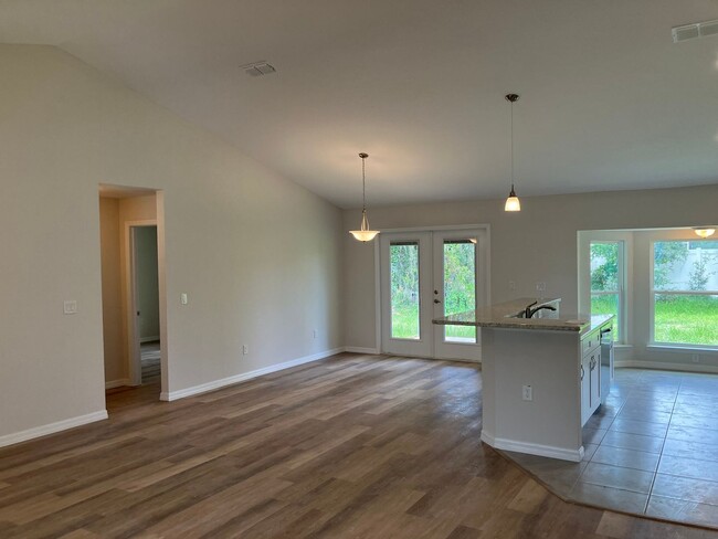 Building Photo - STUNNING SUMMERFIELD 3BR/2BA/2 Car HOME!