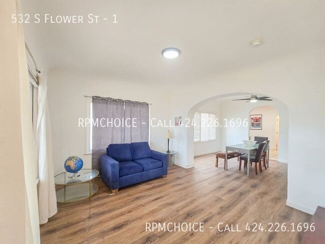 Building Photo - 532 S Flower St