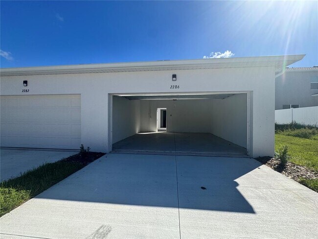 Building Photo - 2286 White Buffalo St