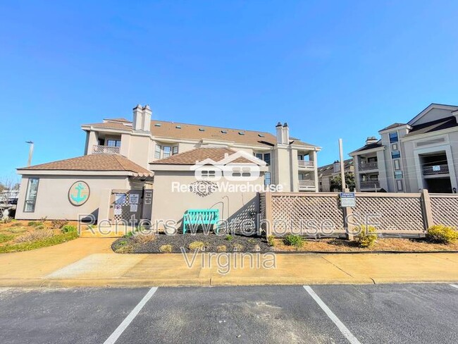 Building Photo - 411 Harbour Point