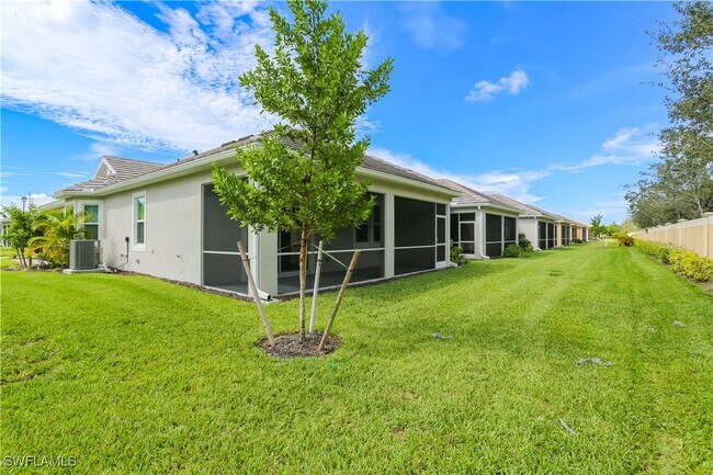 Building Photo - 4546 Arboretum Cir