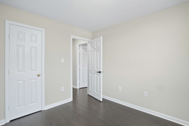 Building Photo - 179 Salt Landing Cir