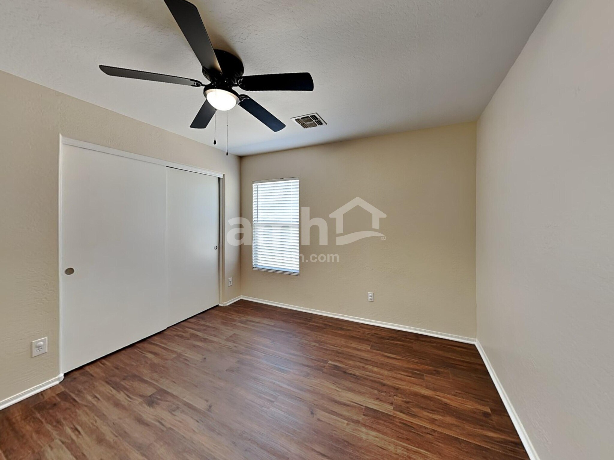 Building Photo - 17180 W Port Royale Ln