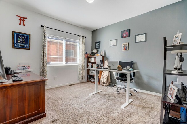 Building Photo - Welcome to this move in ready home off of ...