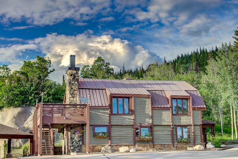 Building Photo - 31095 US-40