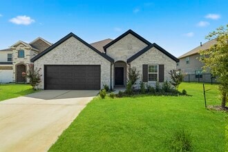 Building Photo - 4696 Peony Grn Dr