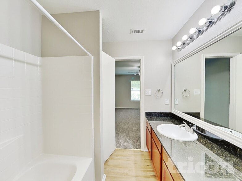 Building Photo - 1602 Canary Island Ct