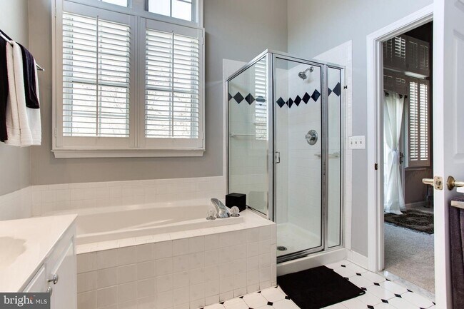 Building Photo - 7021 Haycock Rd