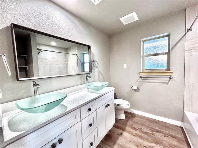 Building Photo - 3604 Chicosa Trail