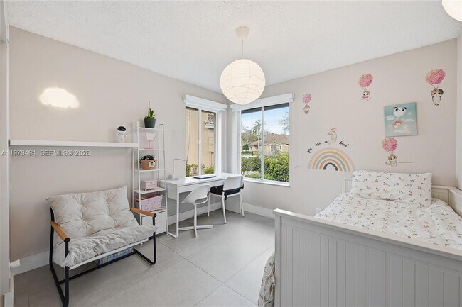 Building Photo - 1166 SW 158th Way