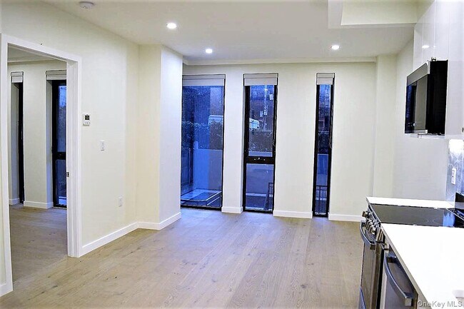 Building Photo - 41-15 44th St