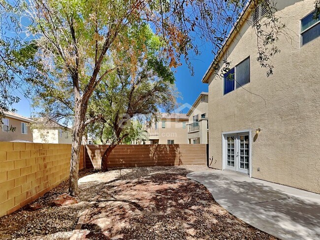 Building Photo - 6345 Hamilton Grove Ave