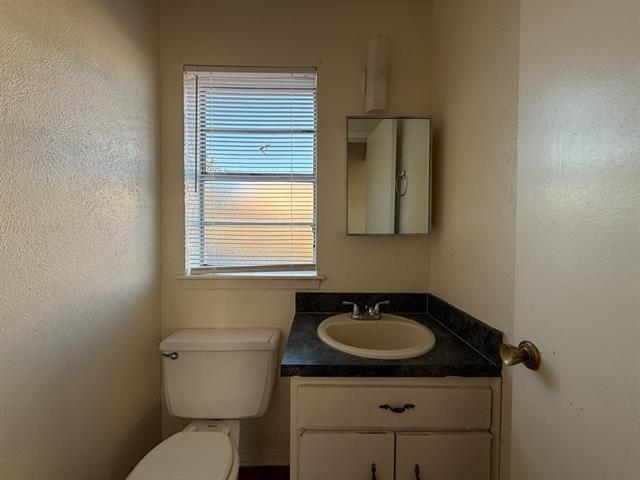 Building Photo - 1021 Pleasant Valley Ln