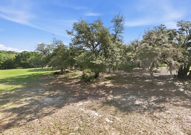 Building Photo - 13205 Mountain View