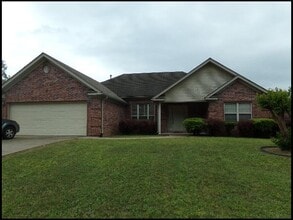 Building Photo - 31 Congressional Dr