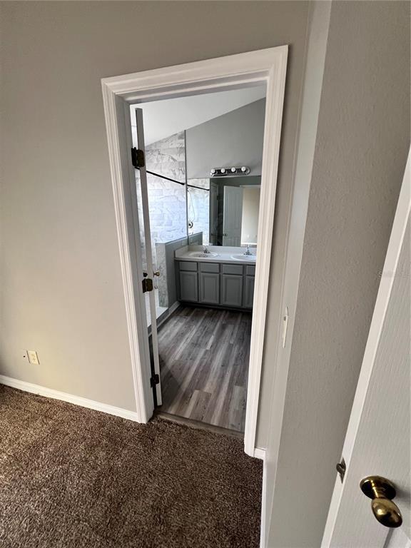 Building Photo - 6259 S Chickasaw Trail