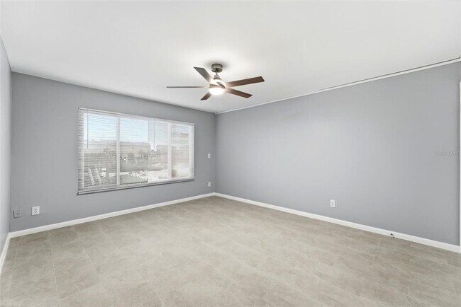 Building Photo - 845 Ladyfish Ave