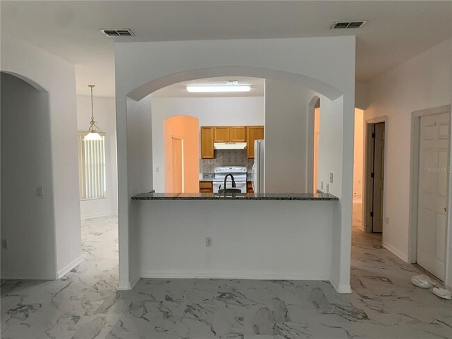 Building Photo - 3628 Weatherfield Dr