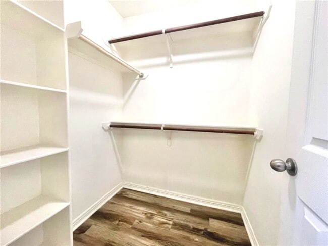 Building Photo - 1622 Cohn St