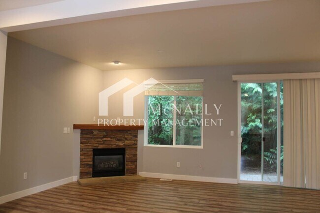 Building Photo - 7403 Larkspur Ct