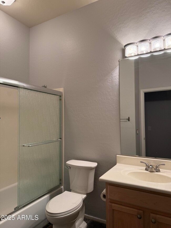 Building Photo - 10453 E Pine Valley Dr