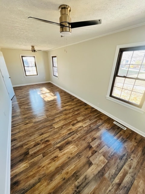 Building Photo - 49 Fowler Ln