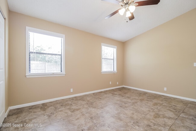 Building Photo - 4525 Sugartown St