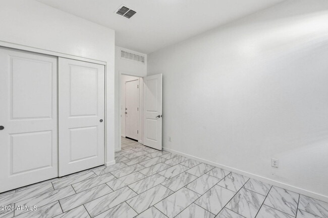 Building Photo - 6762 W Encinas Ln