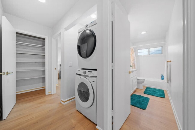 Building Photo - 1853 Penasco Rd