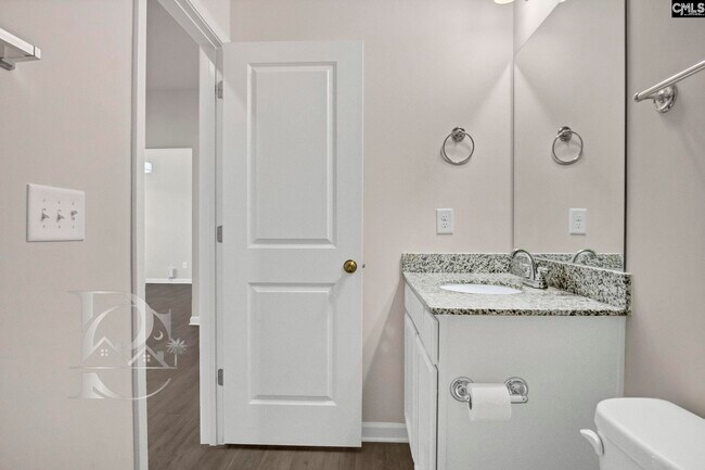 Building Photo - 807 Spring Cress Dr