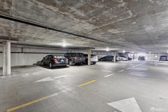 Building Photo - 1510 Park Ave