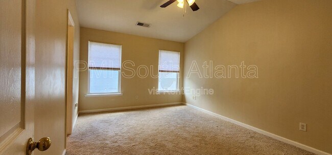 Building Photo - 7846 The Lakes Point