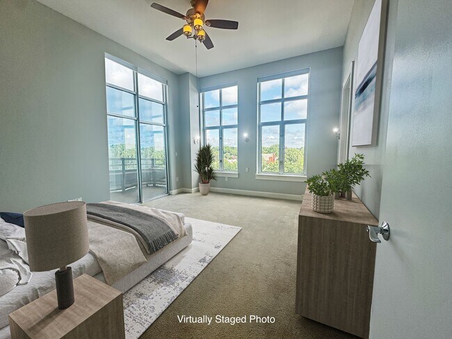 Building Photo - Your dream condo in the heart of Raleigh!