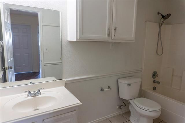 Building Photo - 10120 Sourwood Dr