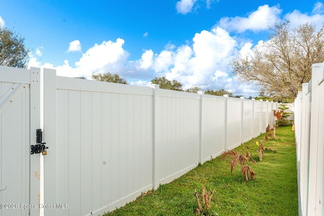 Building Photo - 273 Wading Bird Cir SW