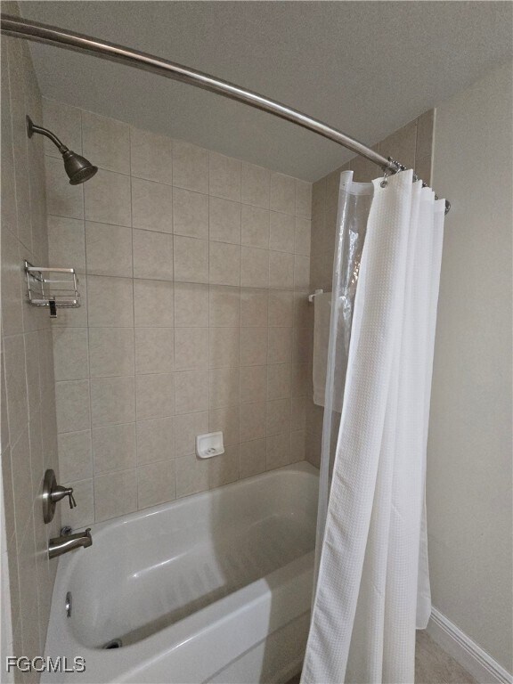 Building Photo - 2309 SW 27th St