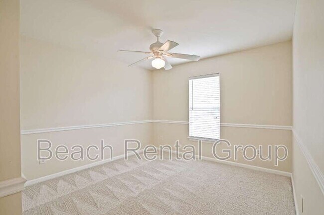 Building Photo - 3096 Rockwater Cir