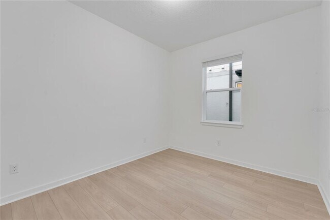 Building Photo - 6573 Asbury Barnes Ln