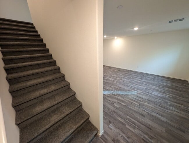 Building Photo - 5018 Sage Mesa Ave