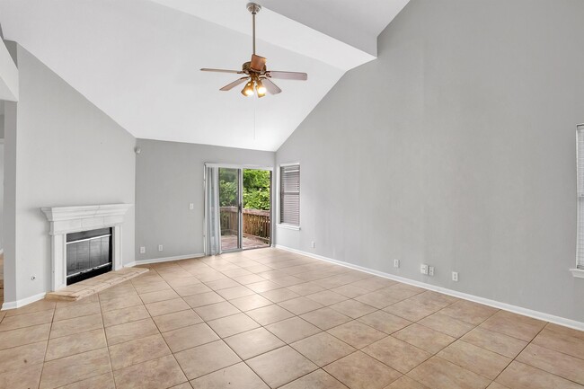 Building Photo - 10718 Claywood Dr